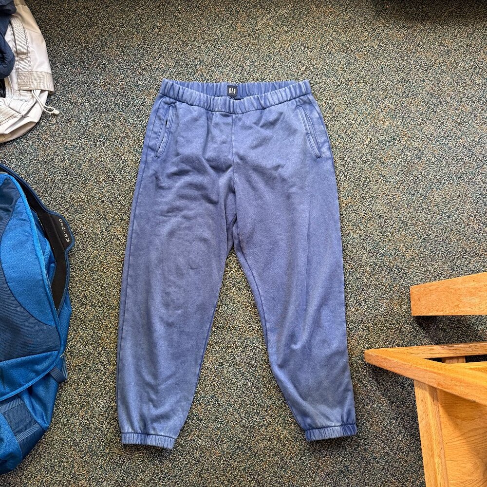 GAP sweatpants